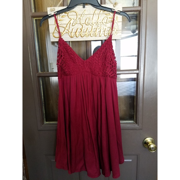 Burgundy Red Dress - Picture 2 of 8